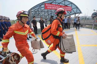 杰伦-布朗谈本场胜利：球队刚结束客场之旅 我们拿出了正确态度